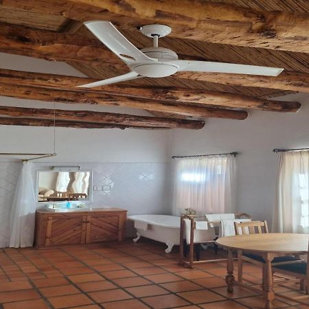 Ferienwohnung Red Mountain Ridge Karoo Oasis And Guest Farm Buffelskloof Exterior foto