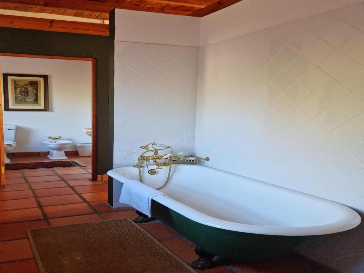 Ferienwohnung Red Mountain Ridge Karoo Oasis And Guest Farm Buffelskloof Exterior foto