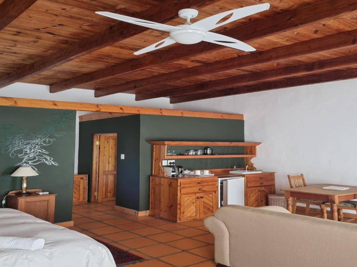 Ferienwohnung Red Mountain Ridge Karoo Oasis And Guest Farm Buffelskloof Exterior foto